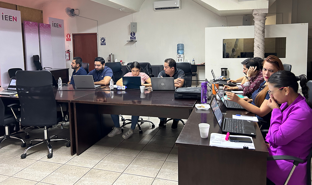 Taller: “Construcción de Matriz de Indicadores para Resultados – Caso Actividad Institucional Presupuestaria”.